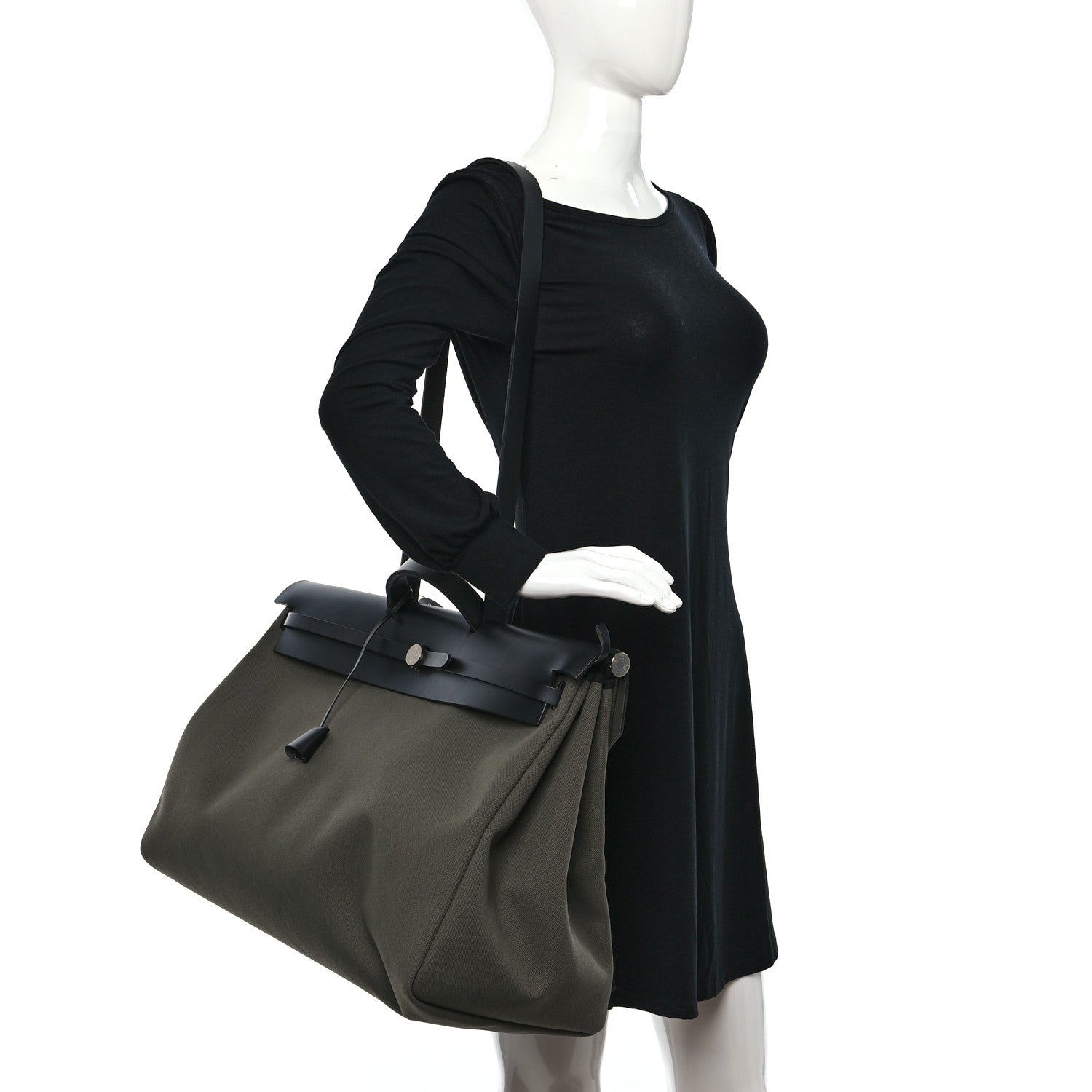 Hermes Criss Viking Vache Hunter Herbag Cabin Zip Retourne 50 Vert De Gris Black 2 of 10