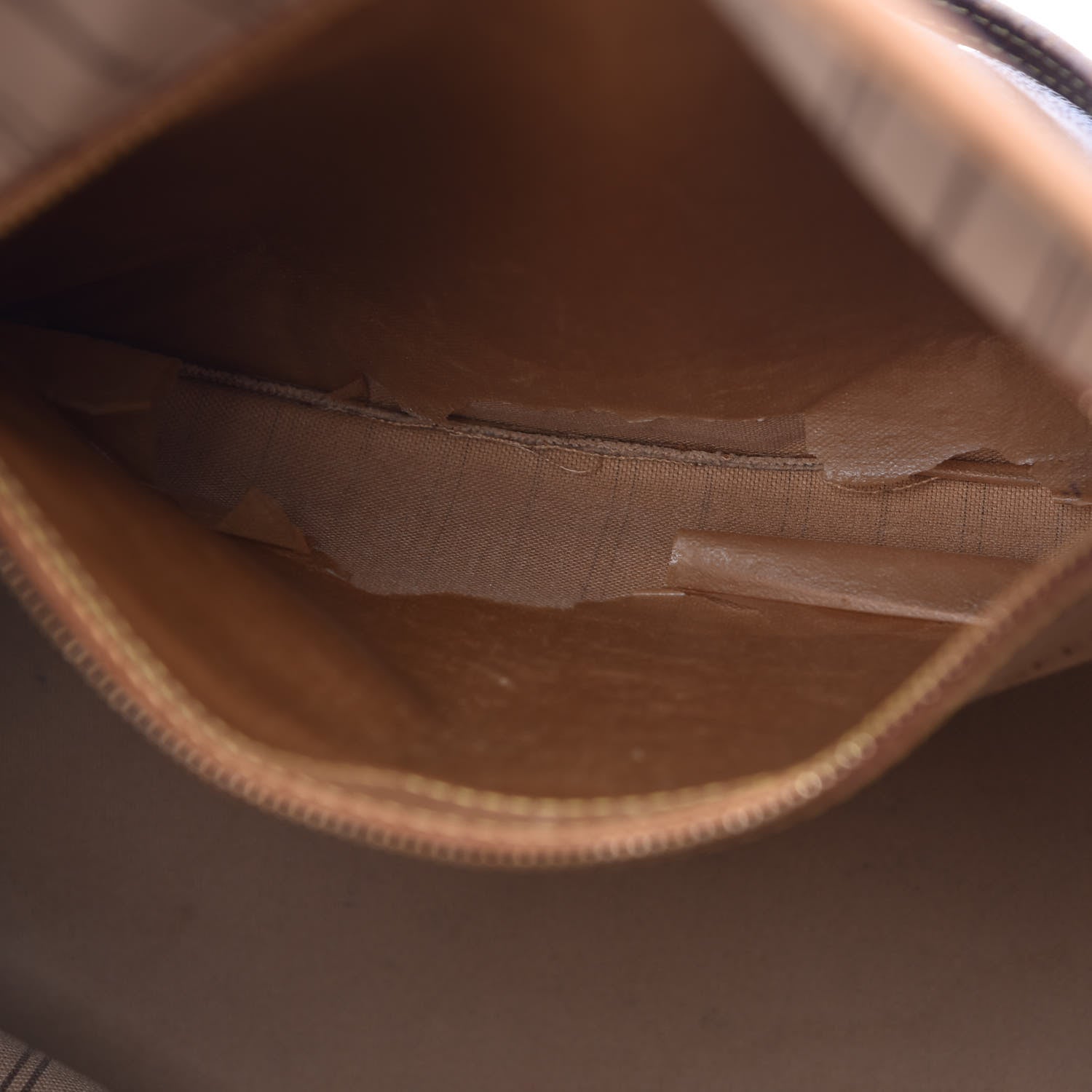 Louis Vuitton Monogram Neverfull MM 8 of 15