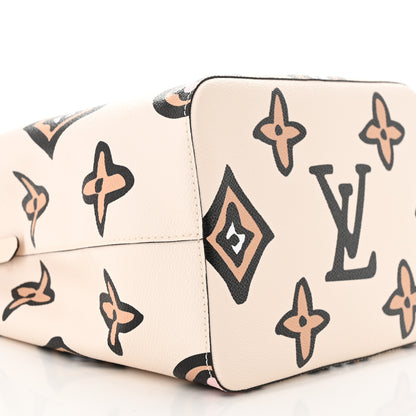 Louis Vuitton Monogram Giant Wild At Heart Neonoe MM Creme 8 of 9