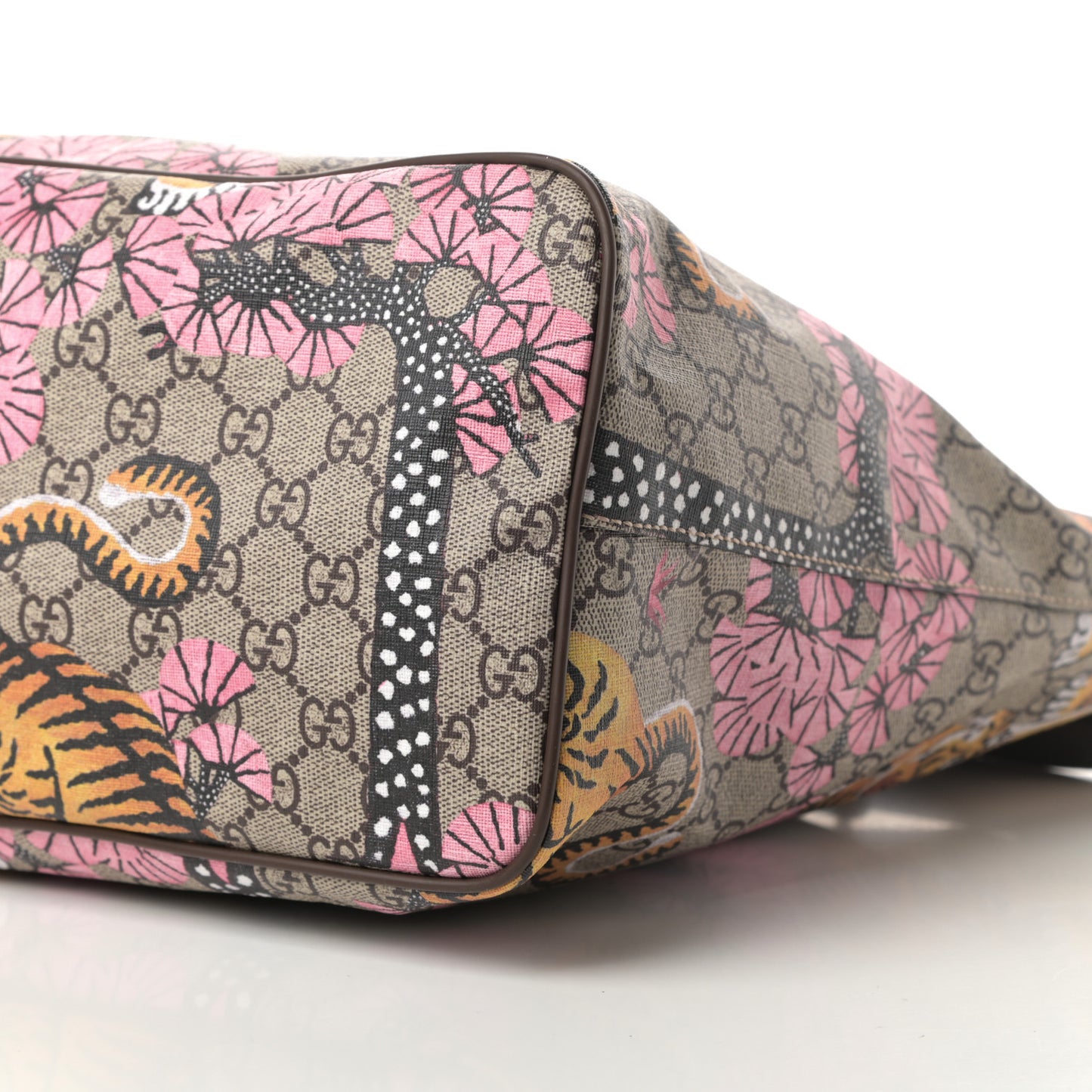 Soft GG Supreme Monogram Bengal Medium Crossbody Tote Beige Pink