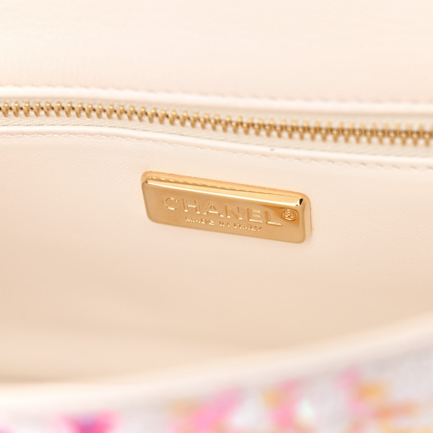 Sequin Logo Mini Rectangular Flap White Multicolor
