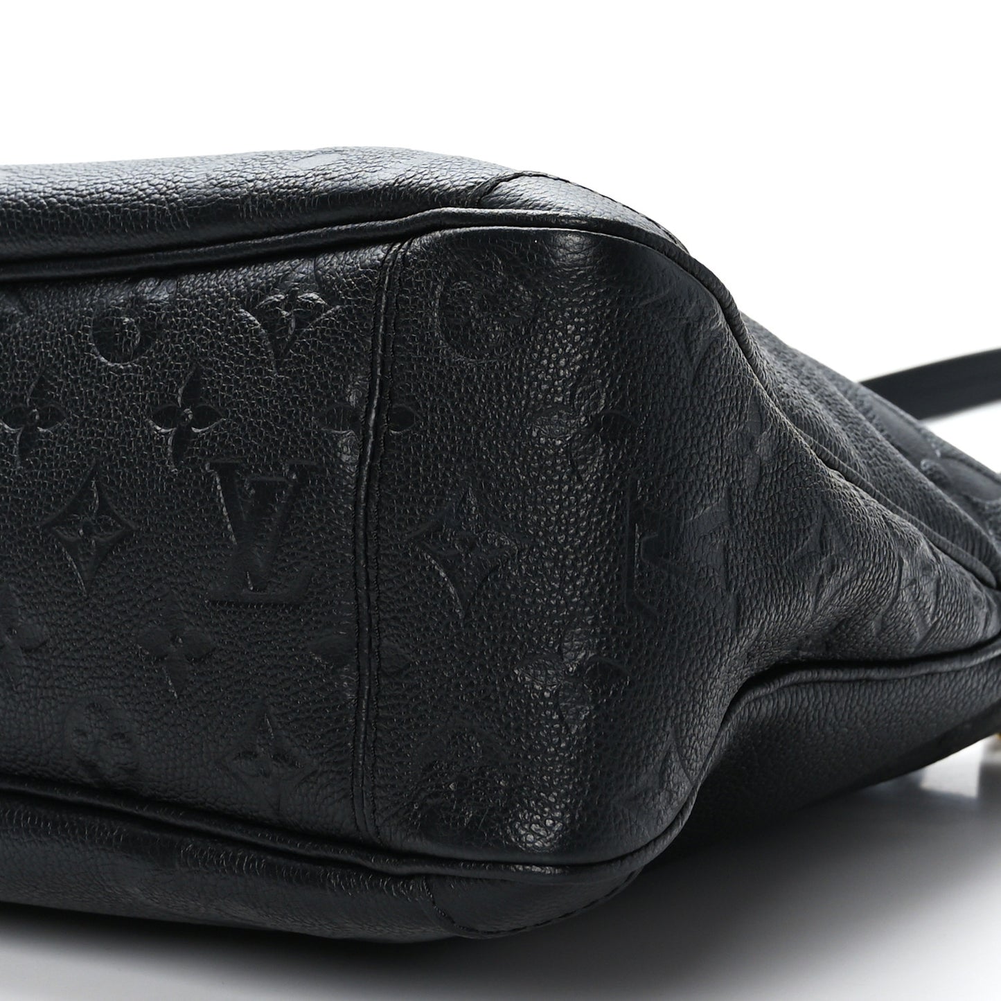 Empreinte Monogram Giant Trianon MM Black