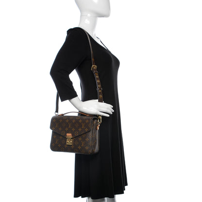 Louis Vuitton Monogram Pochette Metis 2 of 10