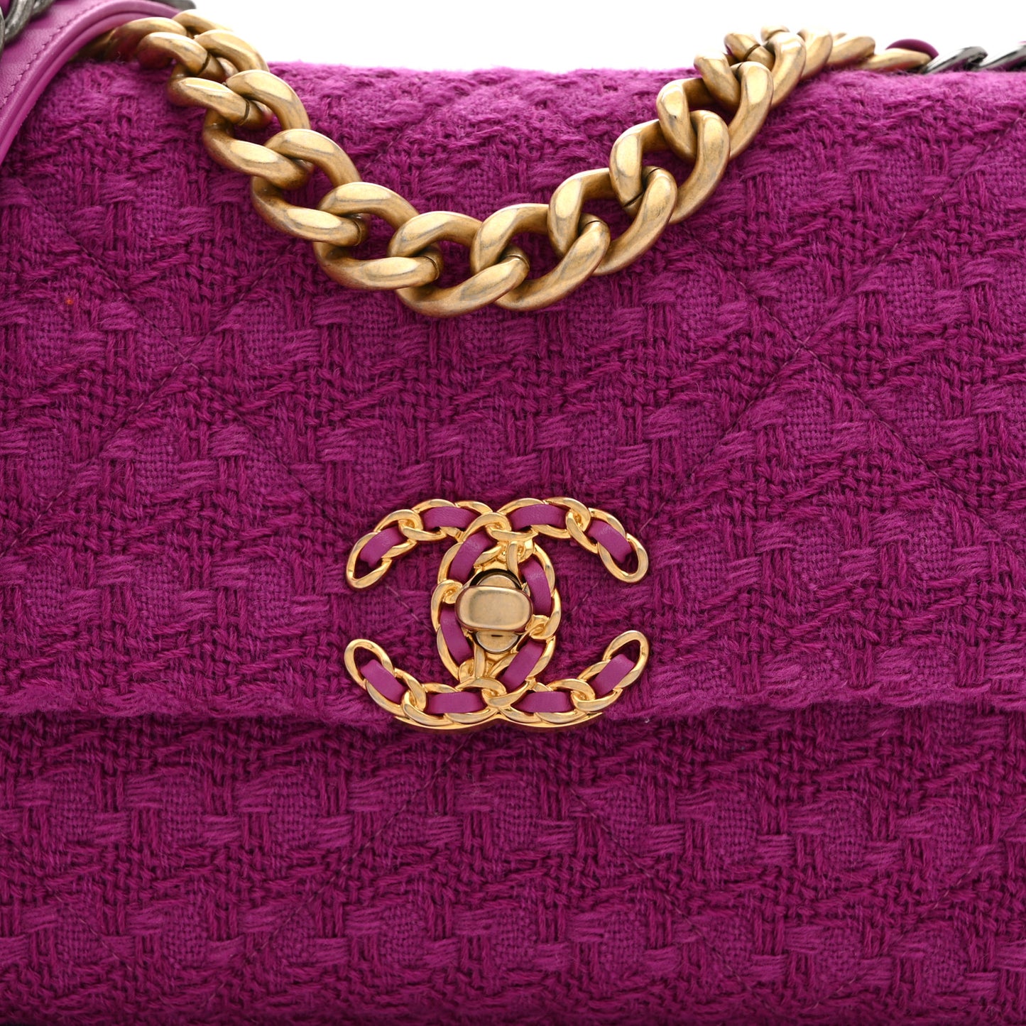 Tweed Quilted Medium Chanel 19 Flap Magenta