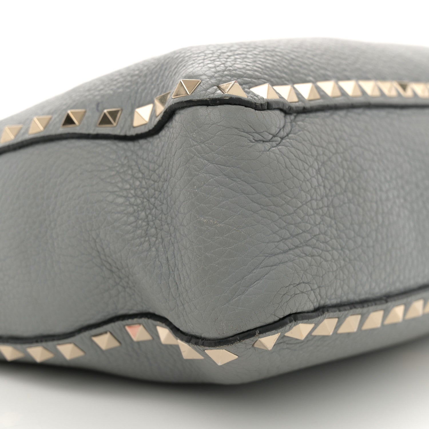Valentino Garavani Pebbled Calfskin Small Rockstud Flip-Lock Messenger Bag Light Stone 8 of 13
