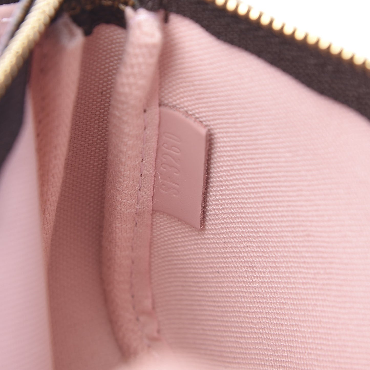 Damier Ebene 2020 Christmas Animation Big Wheel Mini Pochette Accessories Rose Ballerine