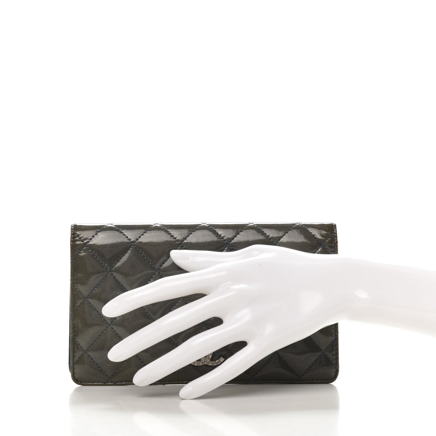 Patent Quilted Brilliant Yen Wallet Blue Fonce