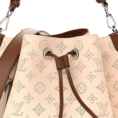 Louis Vuitton Mahina Muria Creme 7 of 10