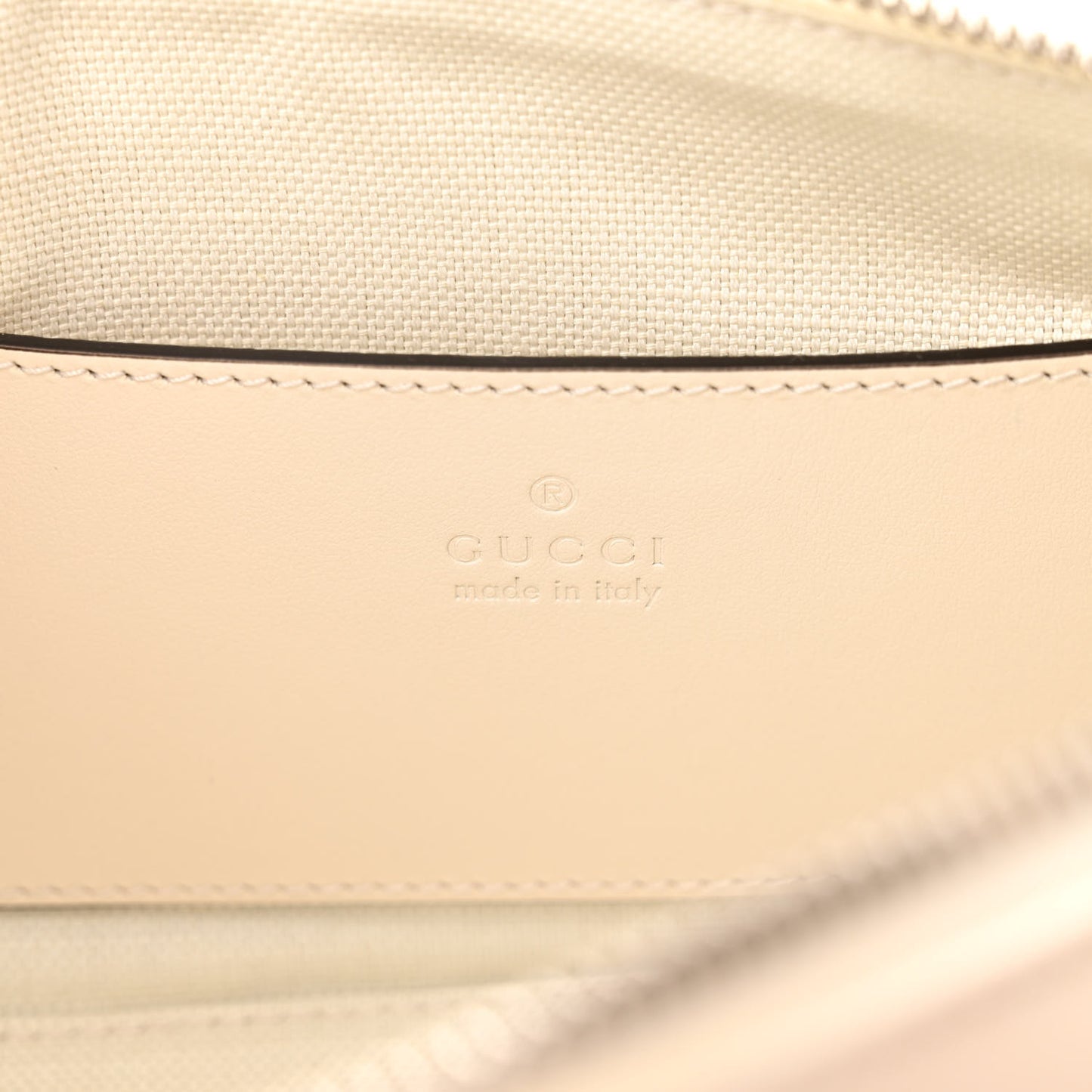 Calfskin Matelasse Chevron Monochrome GG Marmont Sling Shoulder Bag Mystic White