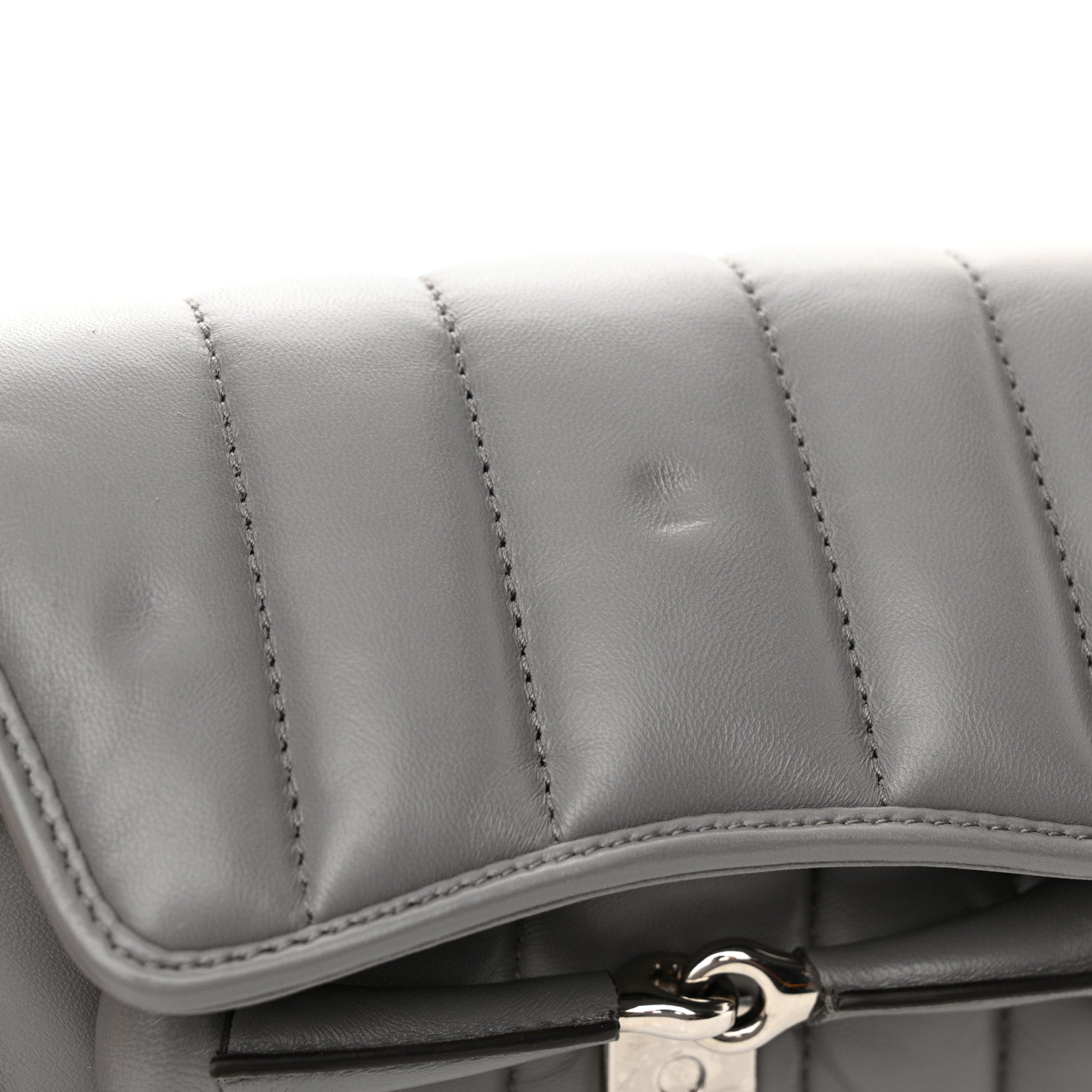 Gucci Nappa Vertical Matelasse Small Maxi Horsebit Chain Shoulder Bag Gray 11 of 12
