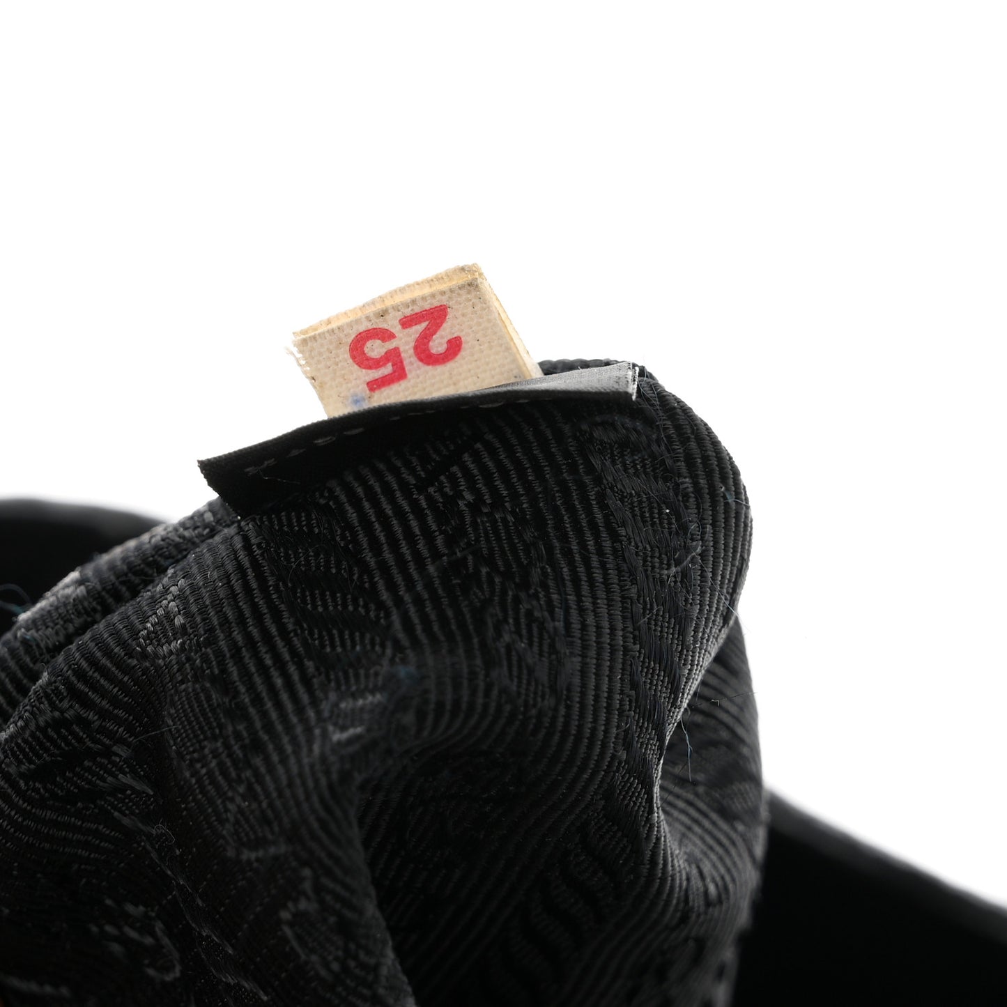 Vitello Daino Tote Black