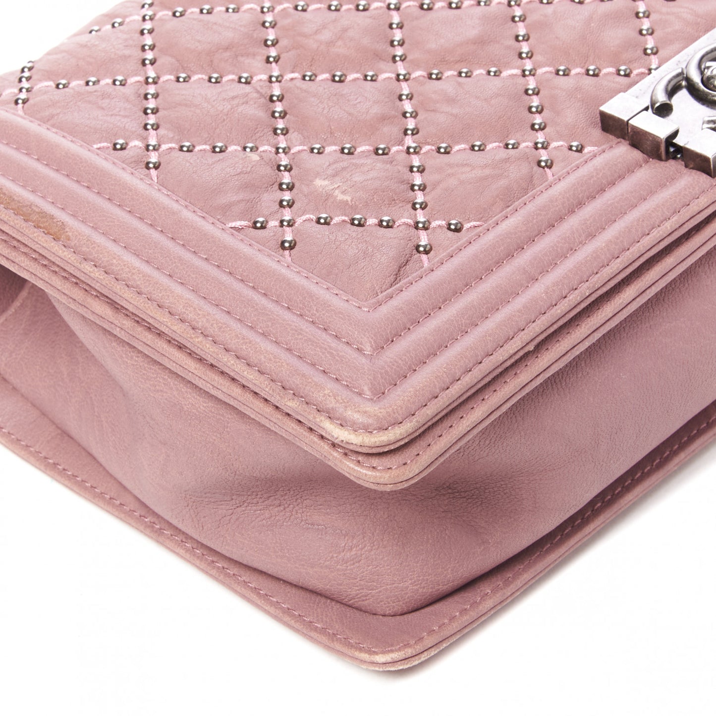 Crumpled Lambskin New Medium Studded Boy Flap Dark Pink