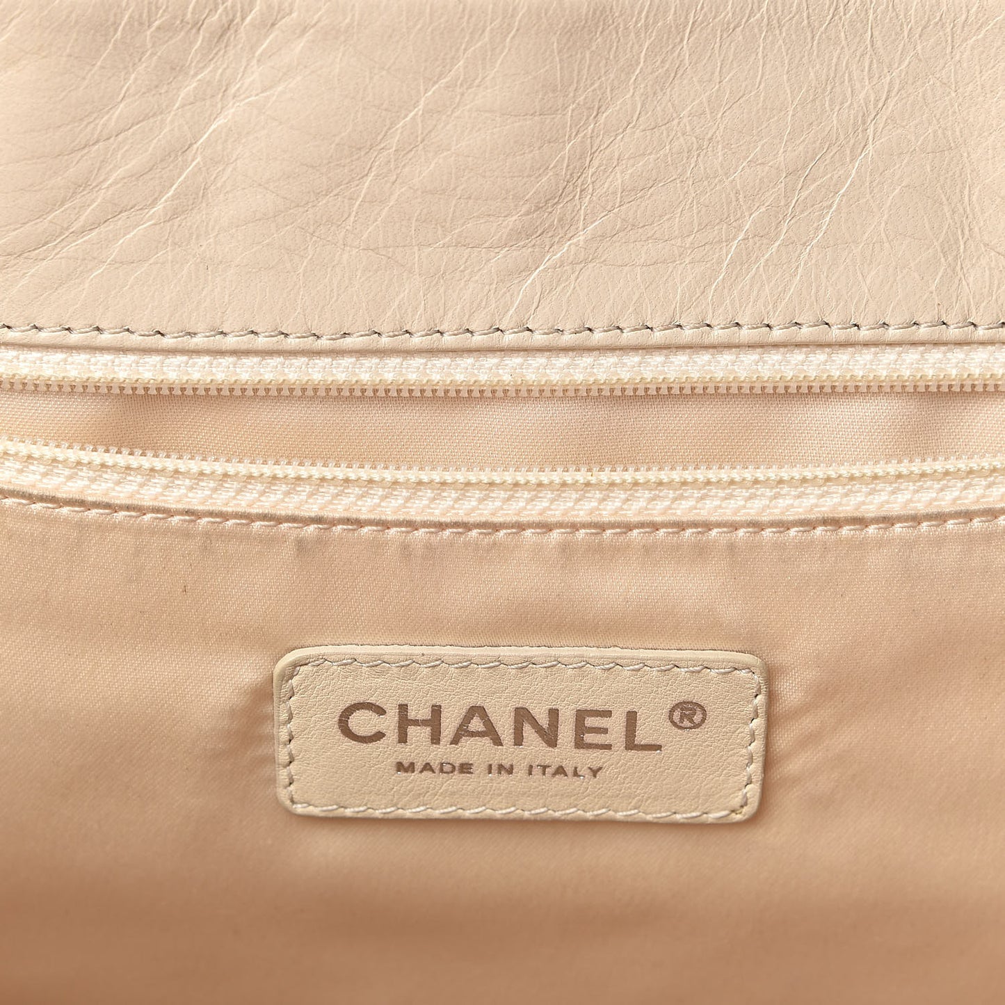 Lambskin Quilted East West Tote Ivory