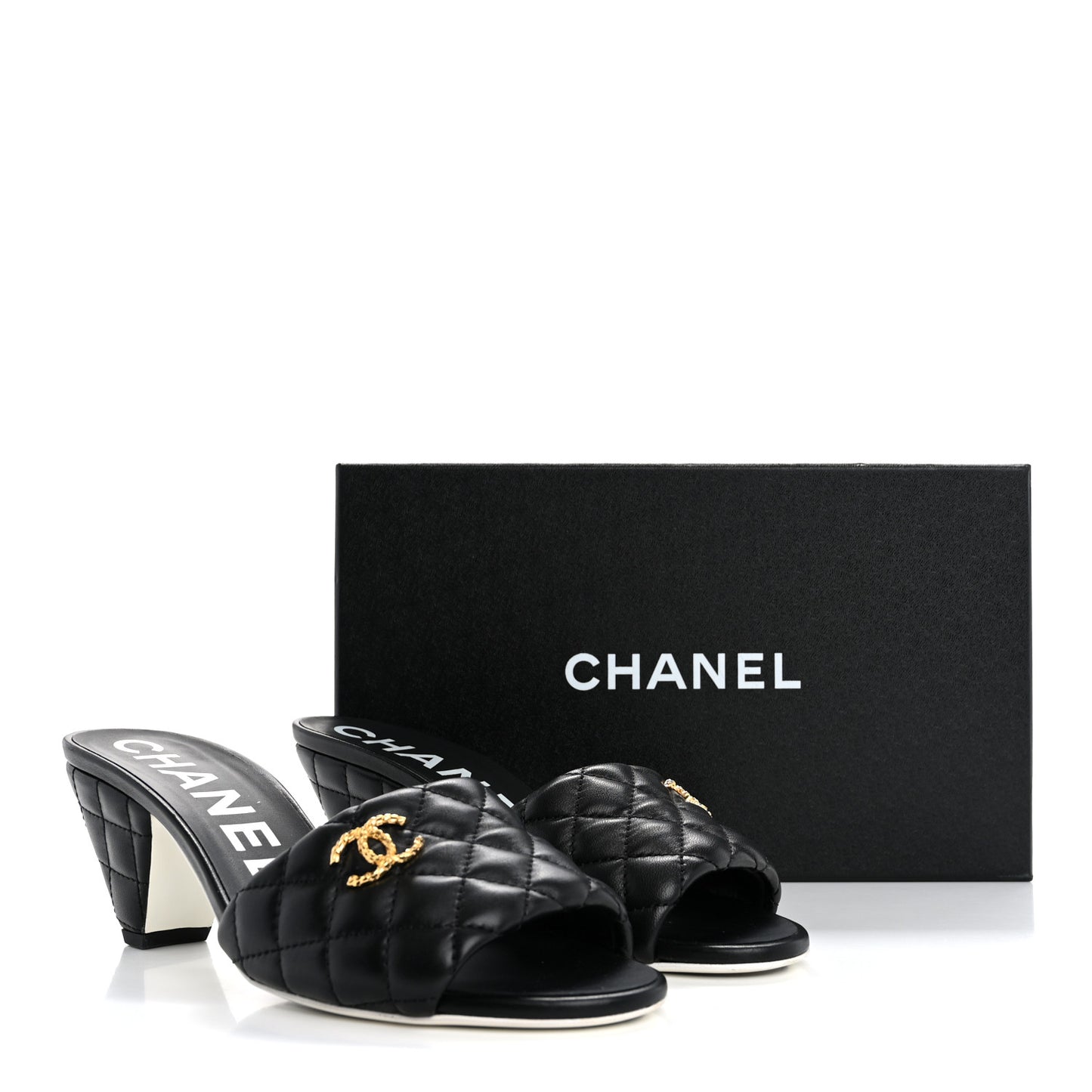 Lambskin Quilted Textured CC Mules 39 Black