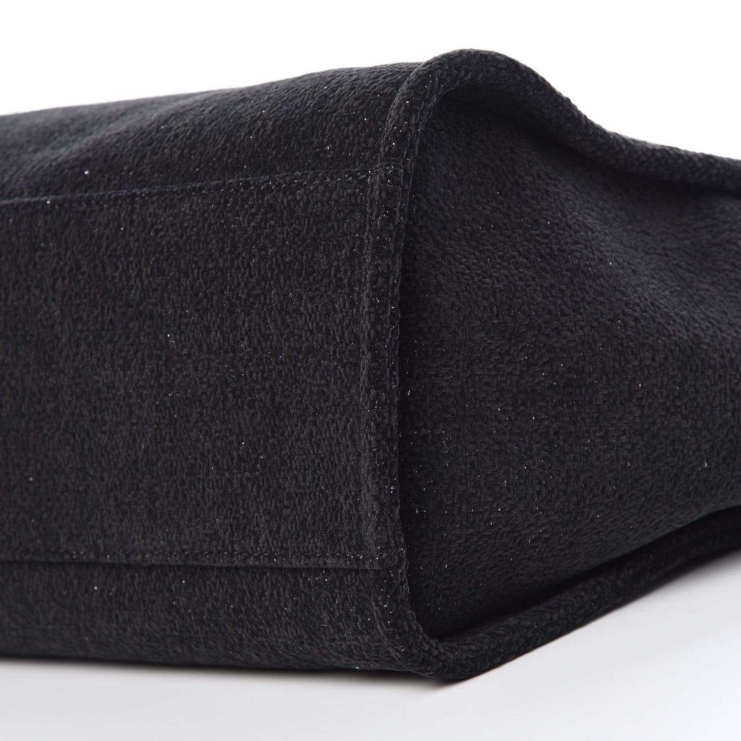 Lurex Boucle Medium Deauville Tote Black