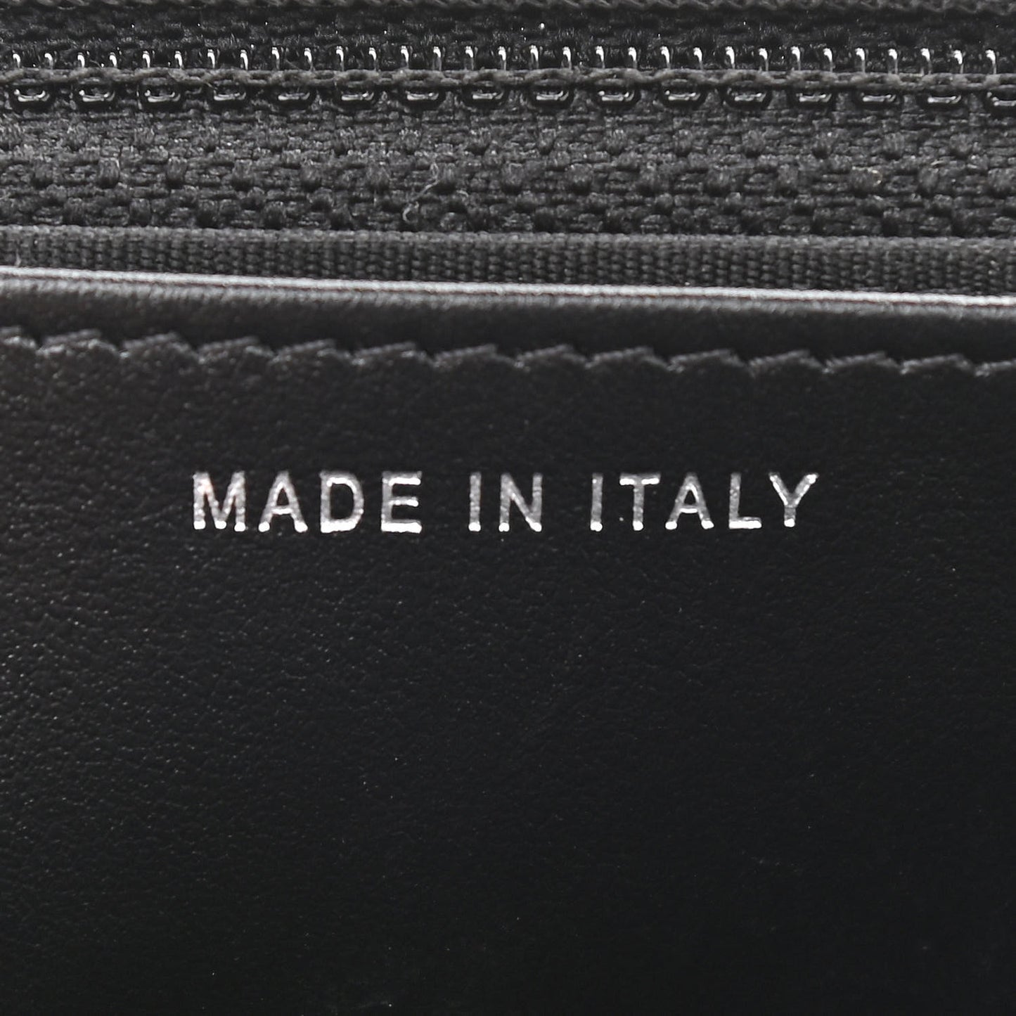 Caviar Chevron Quilted Boy Wallet On Chain WOC Black