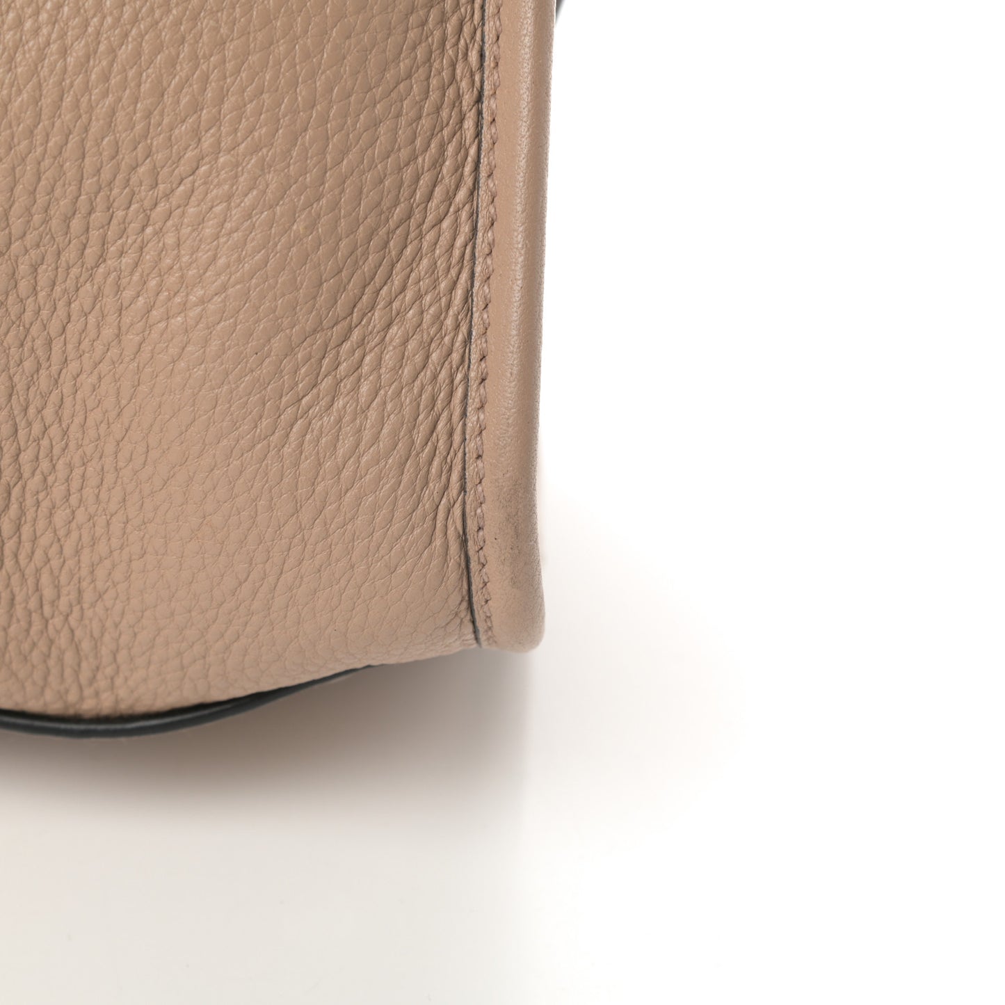 Vitello Daino Shopping Satchel Cammeo