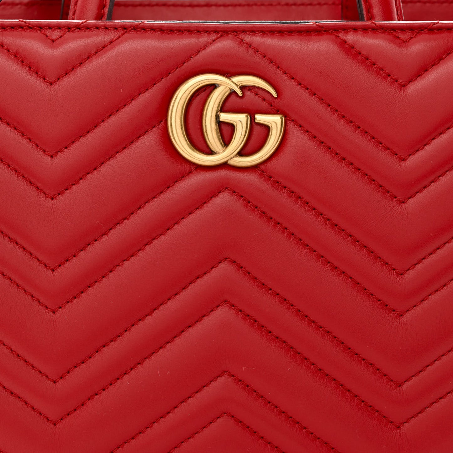 Calfskin Matelasse Small GG Marmont Tote Hibiscus Red
