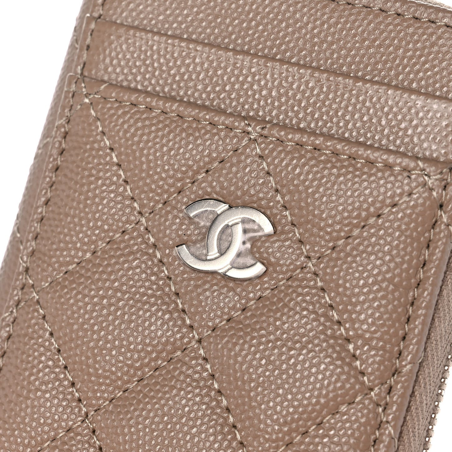 Caviar Quilted Zip Card Holder Beige