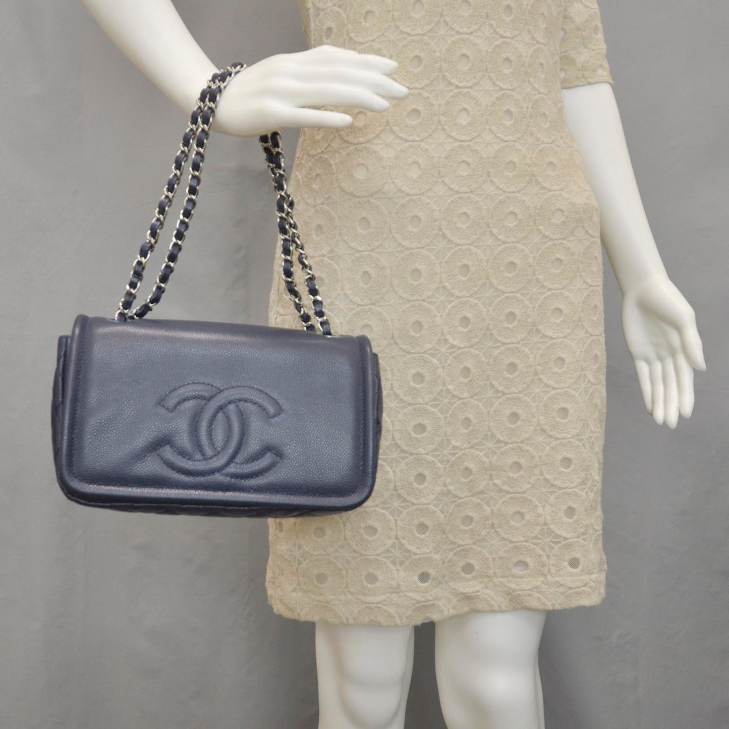 Caviar Timeless Medium Flap Navy