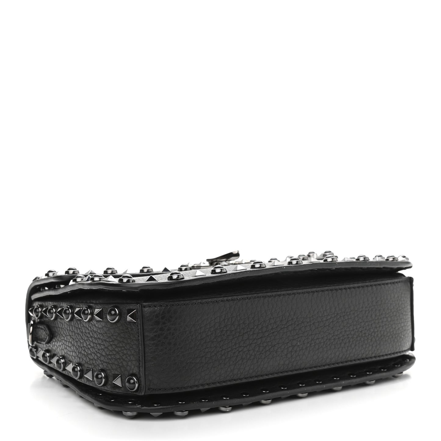 Pebbled Calfskin Onyx Medium Rockstud Rolling Flap Saddle Bag Black