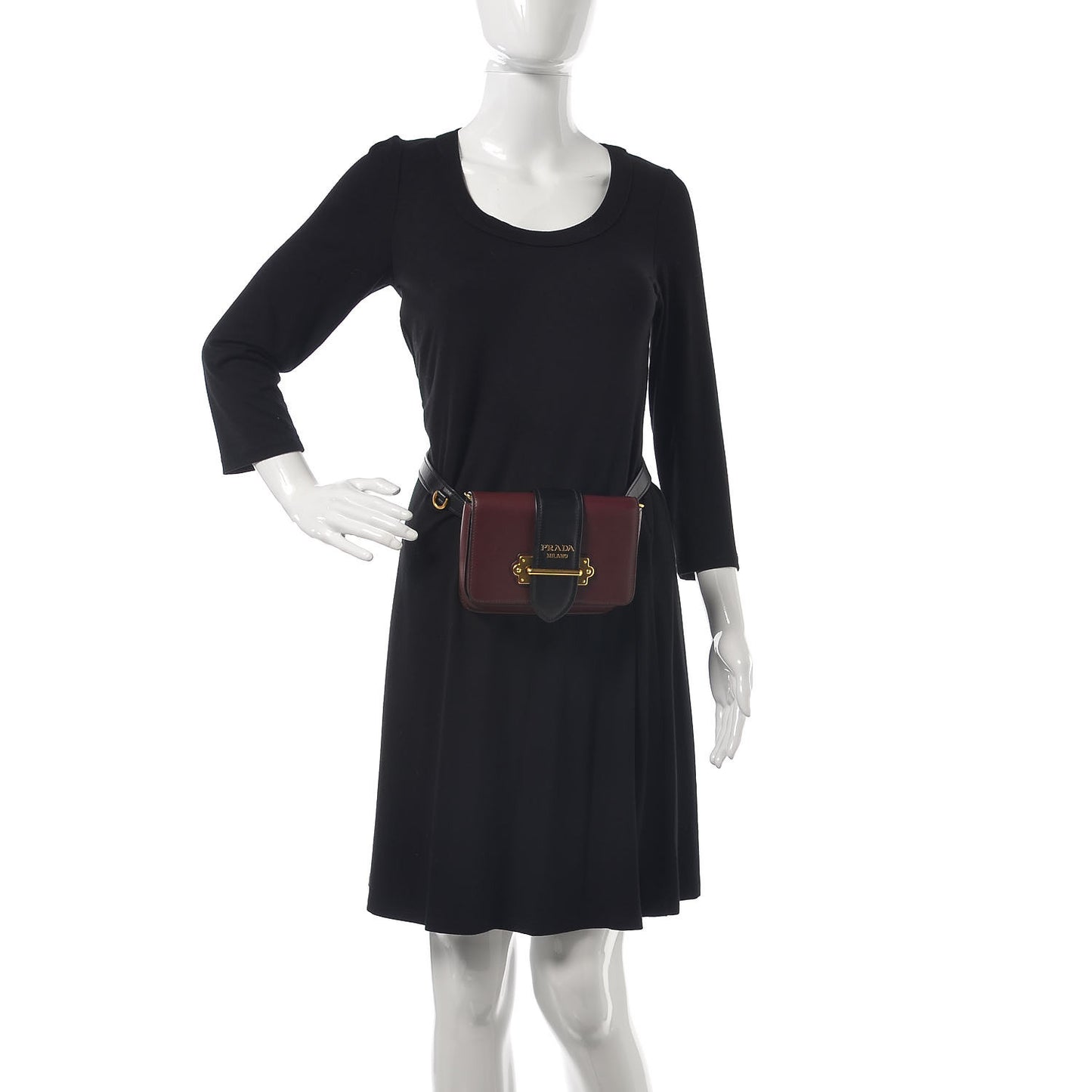 City Calf Cahier Belt Bag Granato Black