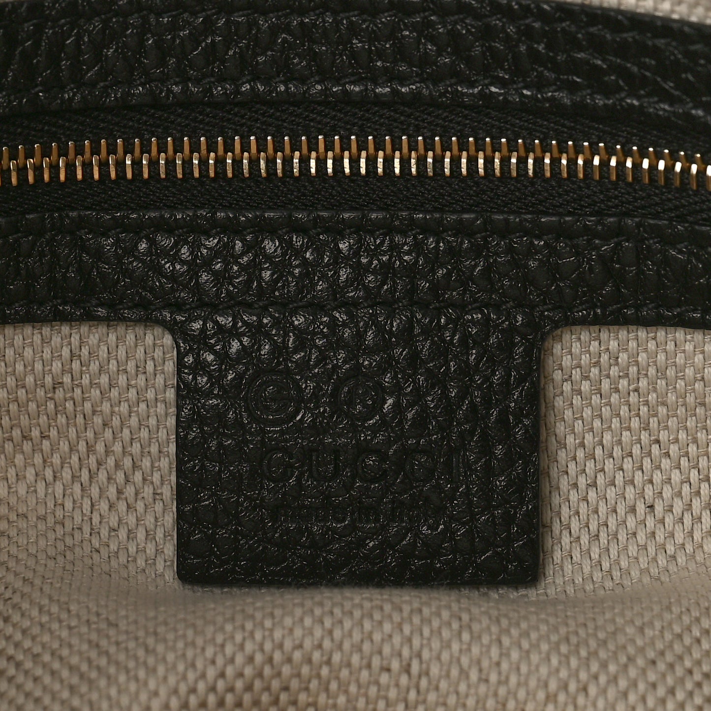 Pebbled Calfskin Medium Soho Chain Shoulder Bag Black