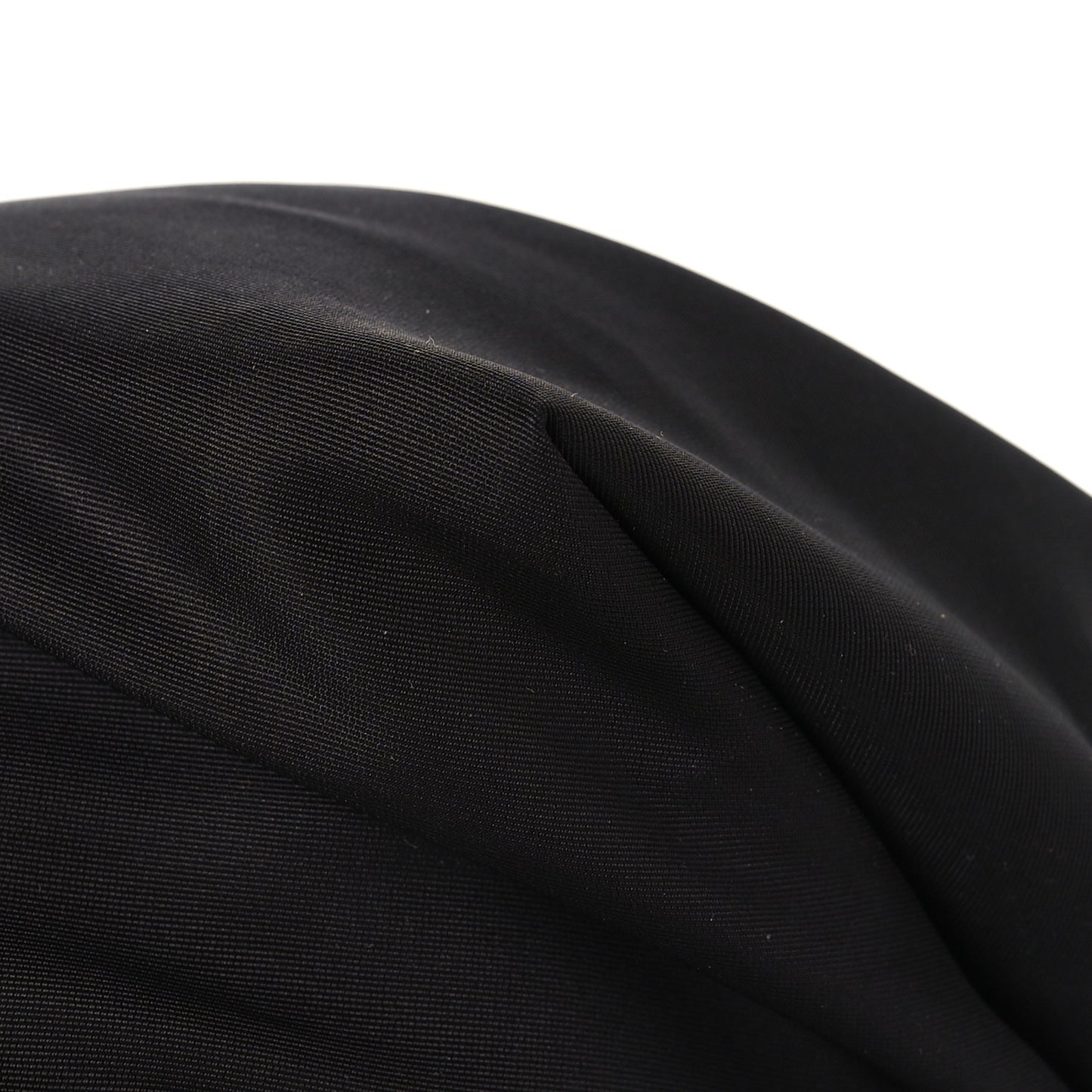 Nylon Medium Bundle Black White