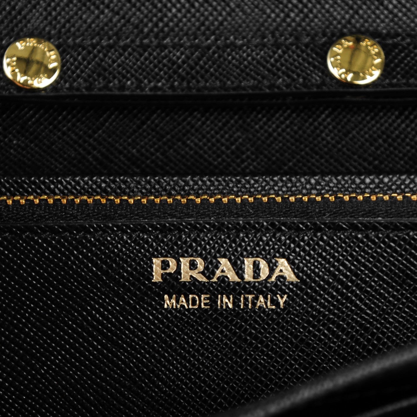 Saffiano Metal Oro Chain Wallet Nero Black