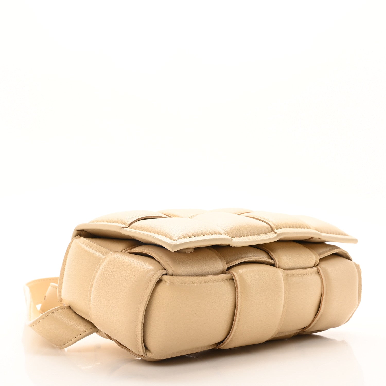 Bottega Veneta Nappa Maxi Intrecciato Padded The Belt Cassette Bag Porridge 4 of 9