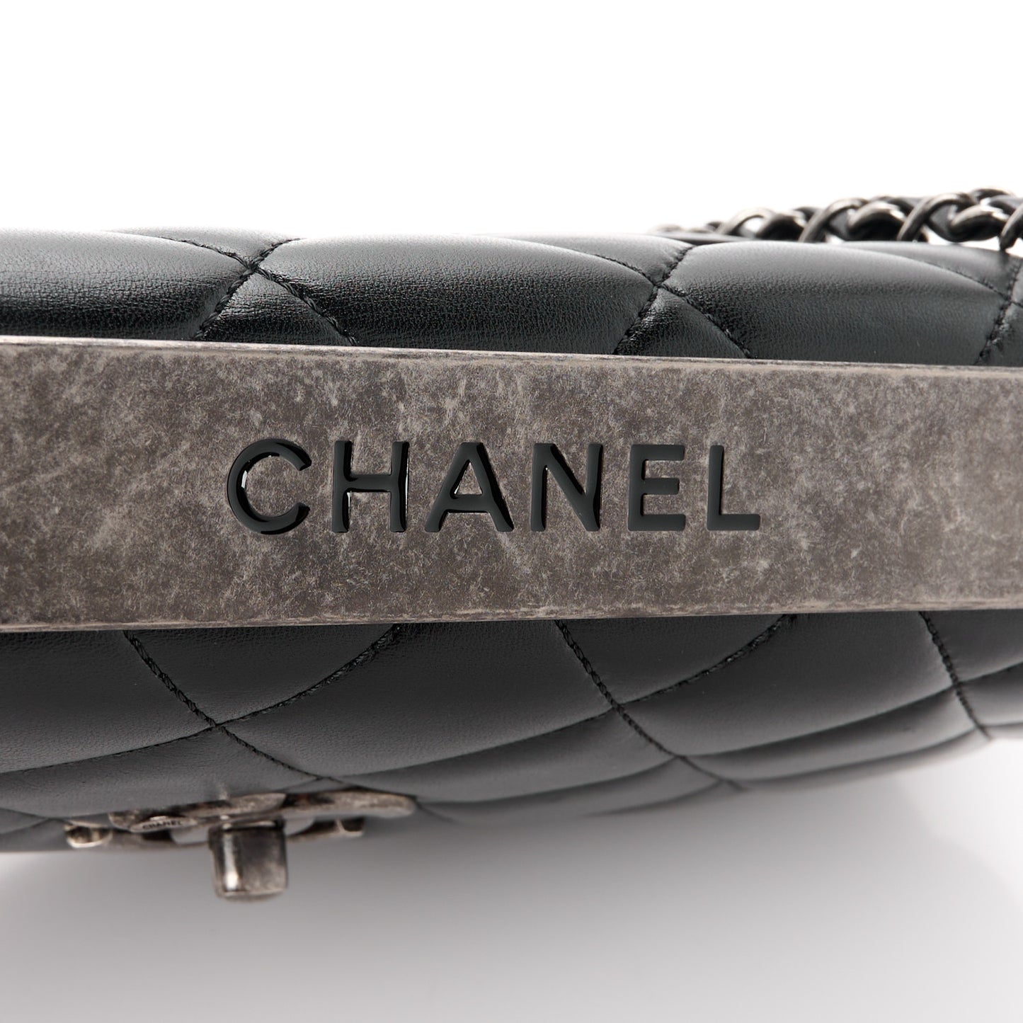 Lambskin Quilted Medium Trendy CC Flap Black
