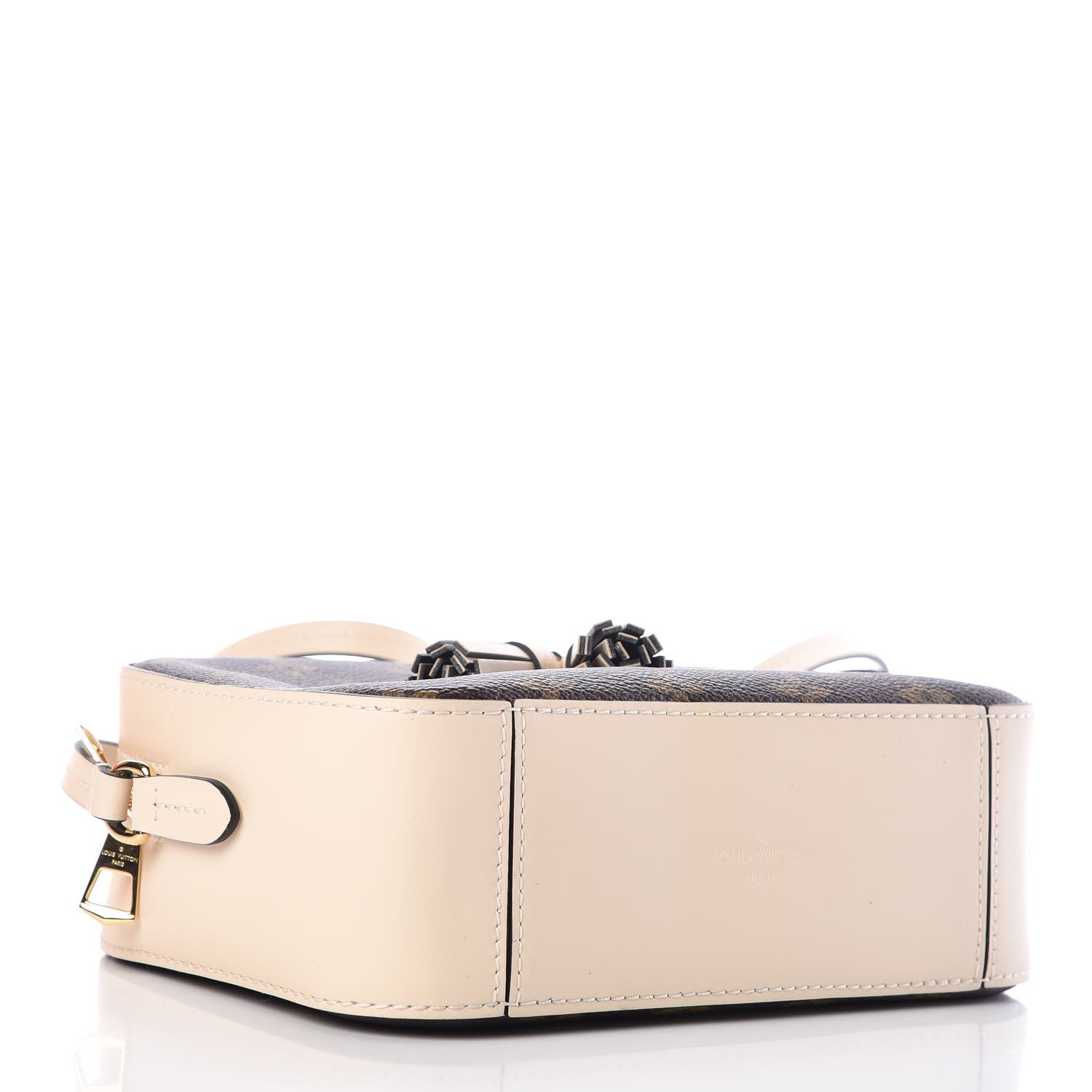 Louis Vuitton Monogram Saintonge Creme 4 of 11
