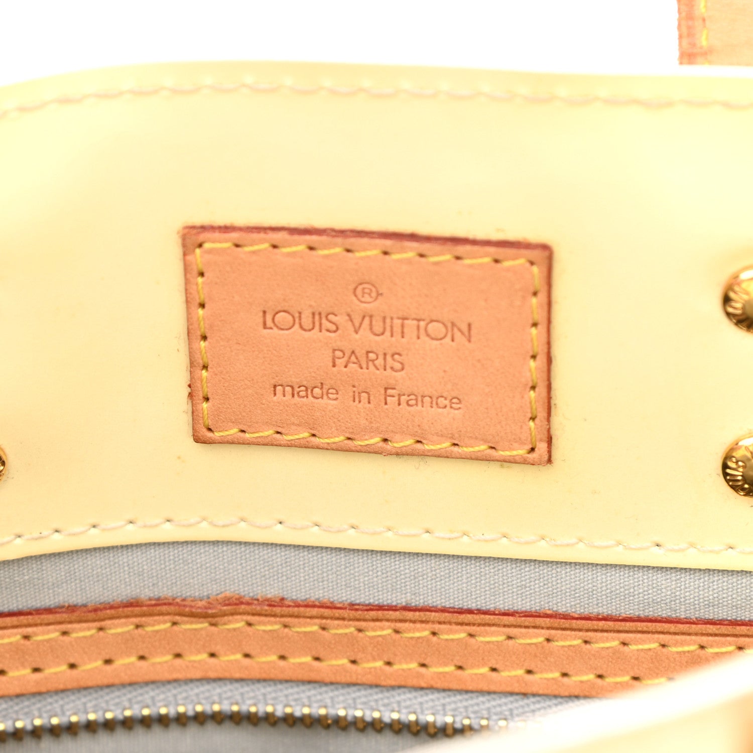 Louis Vuitton Vernis Reade PM Perle 6 of 16