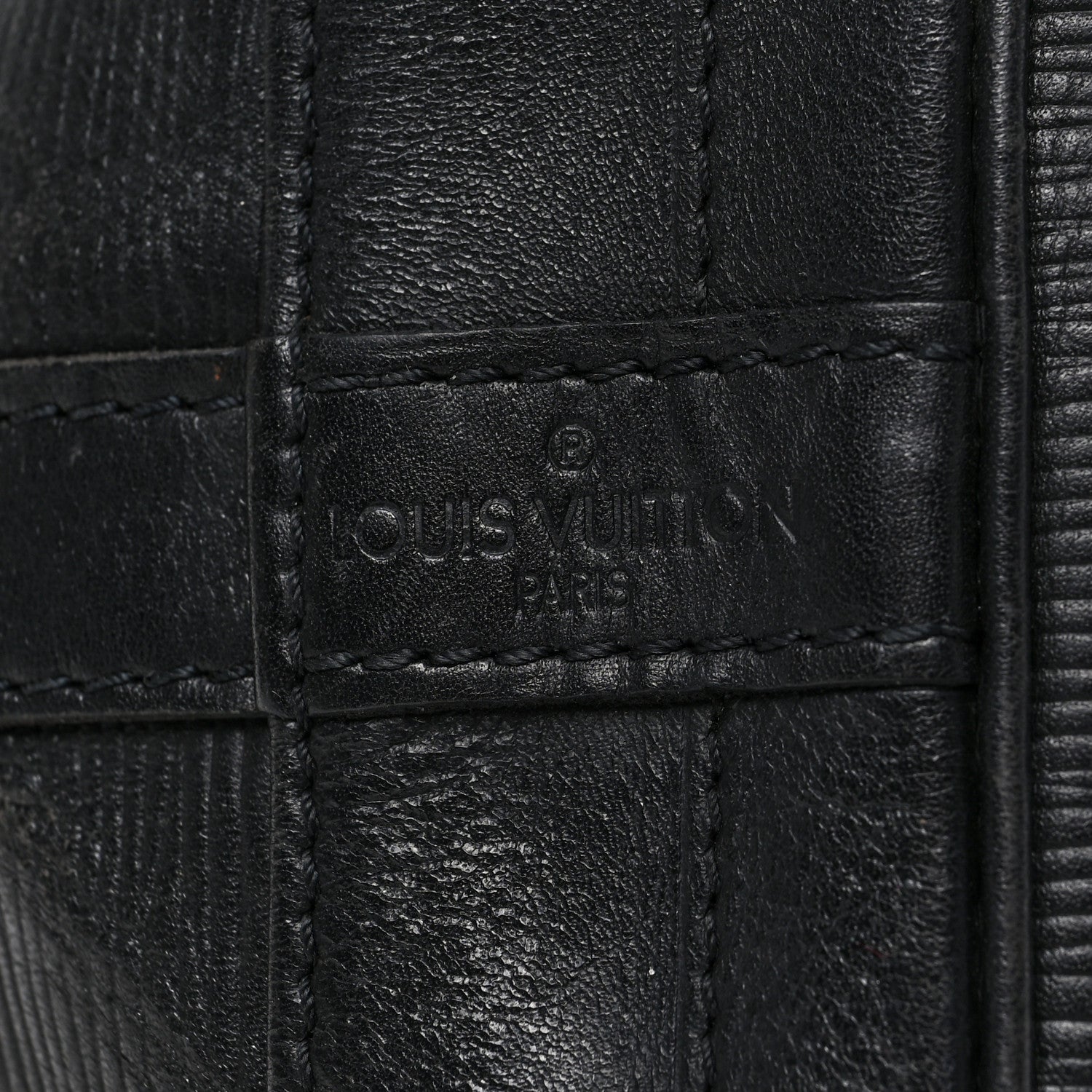 Louis Vuitton Epi Noe Black 6 of 8