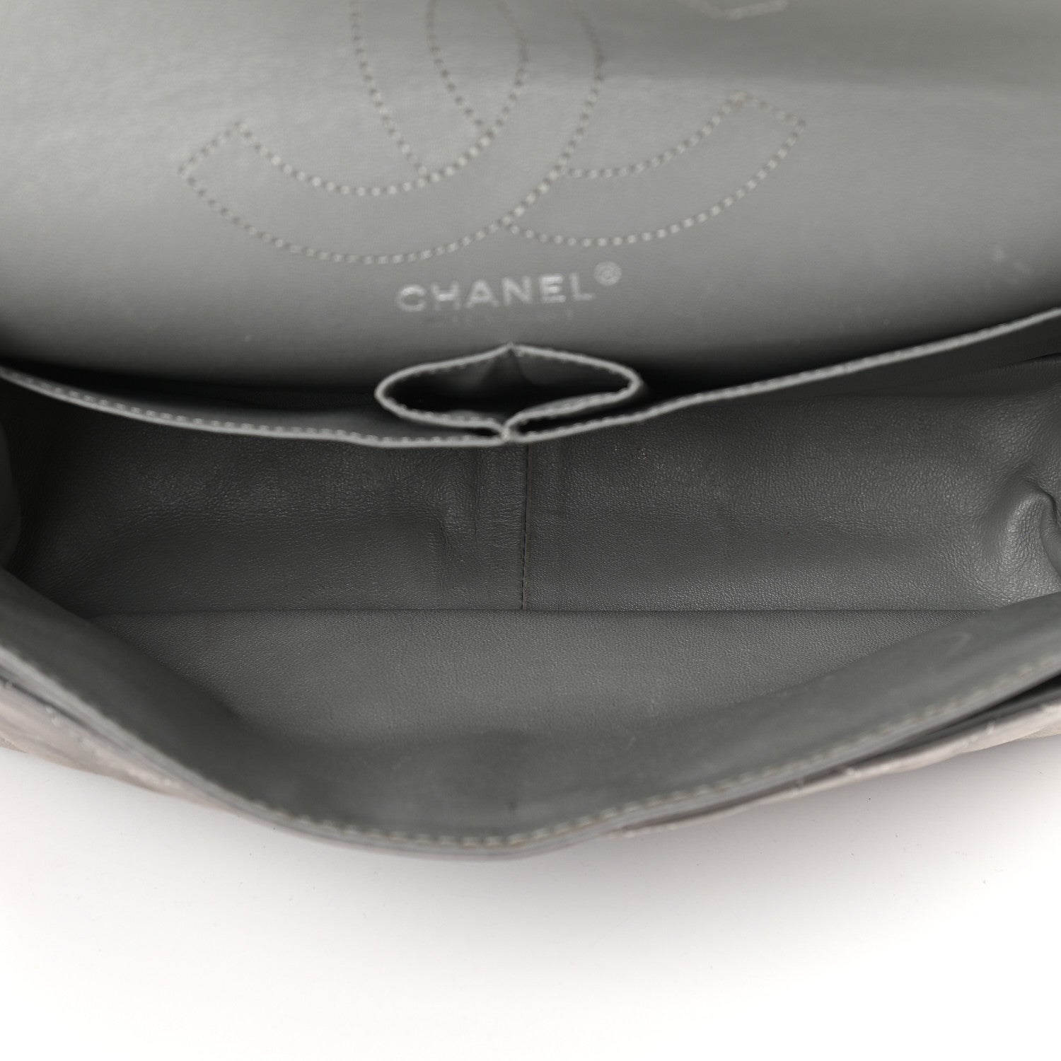 Chanel Caviar Iridescent Calfskin 2.55 Reissue 226 Flap Brown Grey 5 of 9