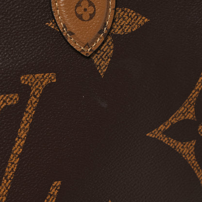 Louis Vuitton Reverse Monogram Giant Onthego MM 14 of 15