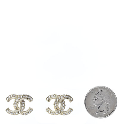 Chanel Pearl Queen of France CC Earrings Gold 2 of 5