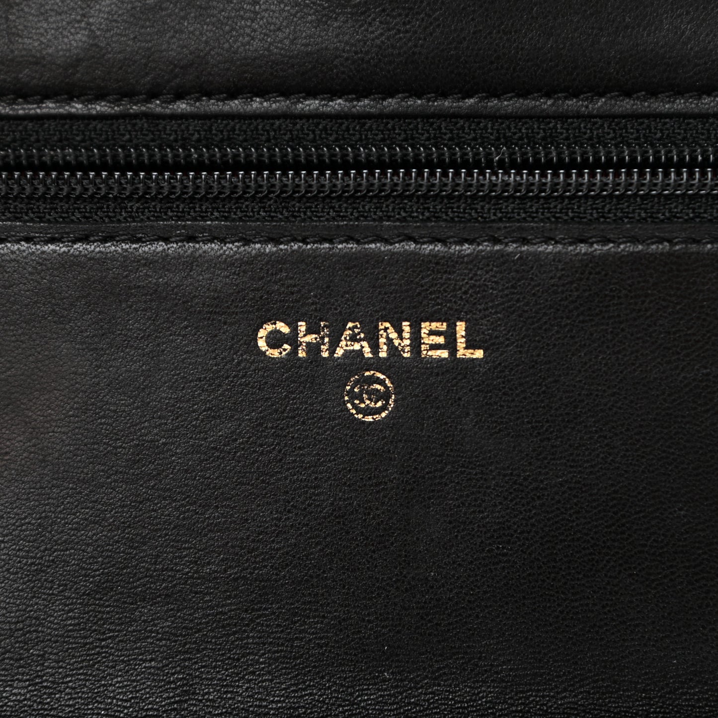 Lambskin Quilted Wallet On Chain WOC Black