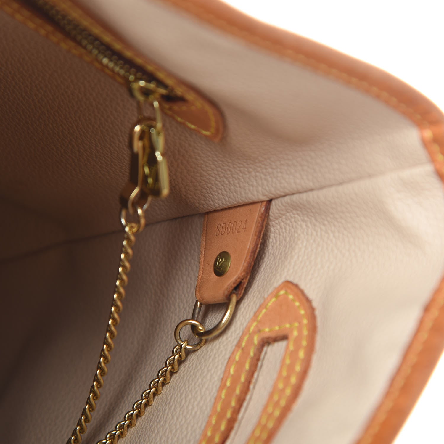 Louis Vuitton Monogram Petit Bucket 23 7 of 18