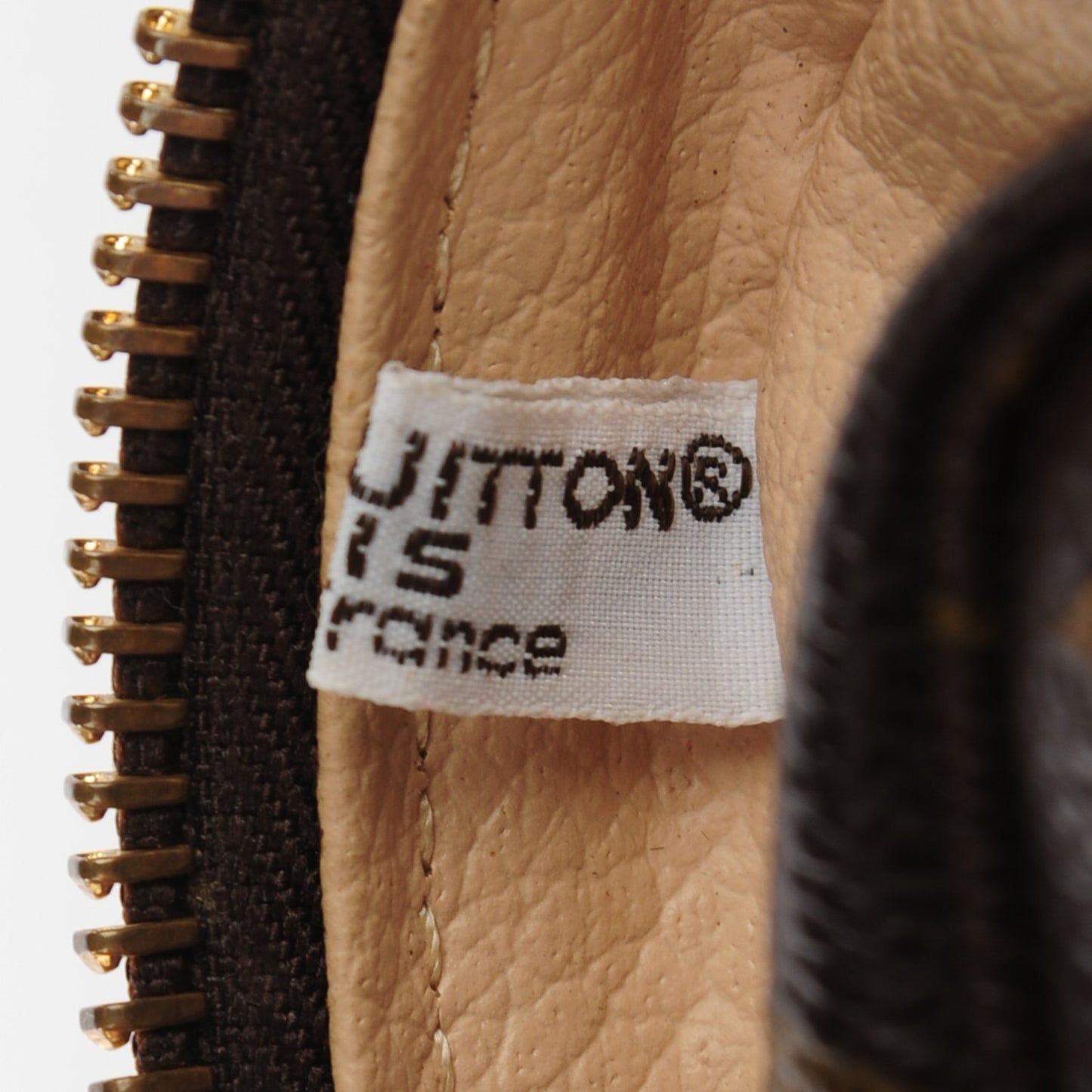 Monogram Trousse Toilette 23