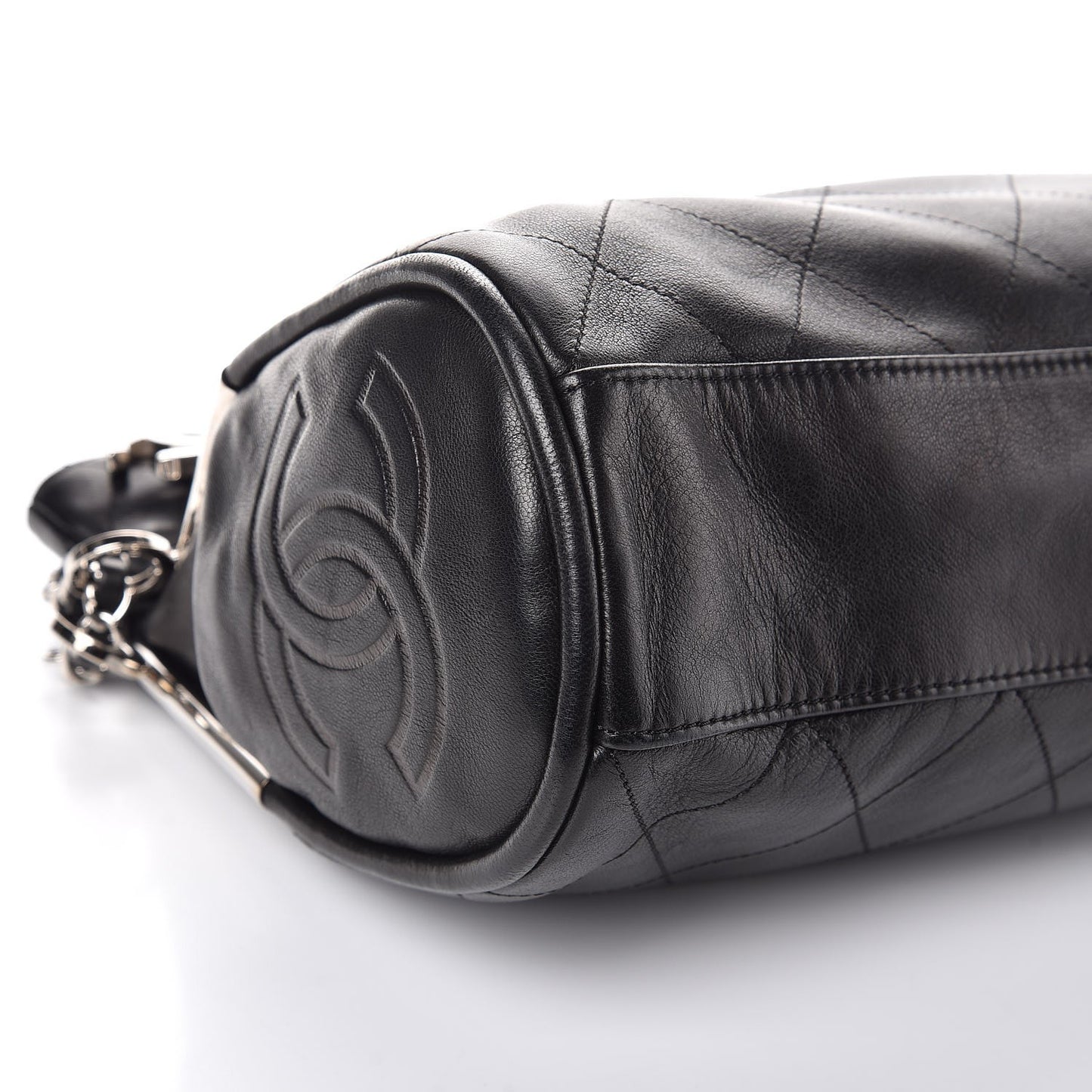 Lambskin Stitched Medium Ultimate Soft Tote Black