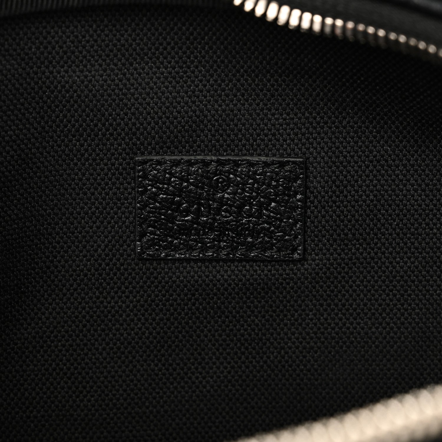 Gucci Monogram Jumbo GG Textured Dollar Calfskin Web Belt Bag Black 5 of 9