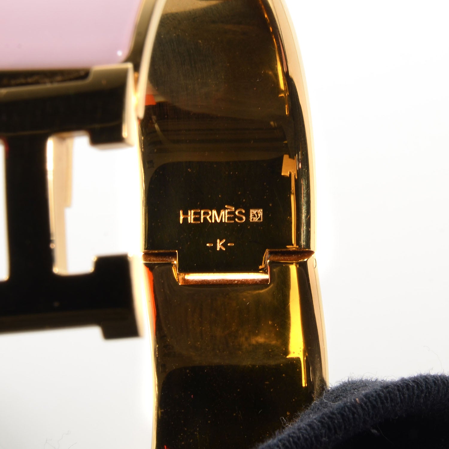 Hermes Enamel Wide Clic Clac H Bracelet PM Rose Dragee 3 of 5