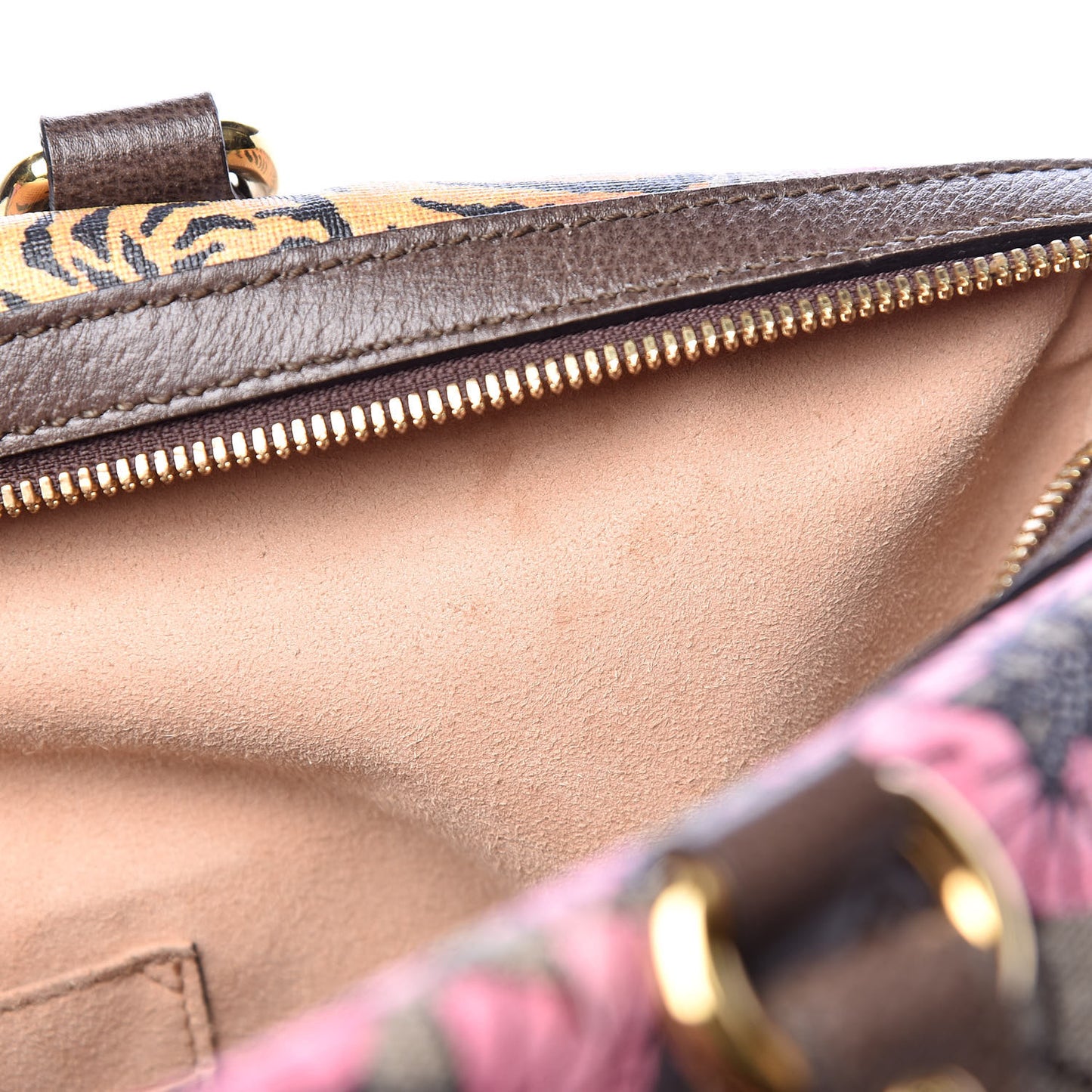 GG Supreme Monogram Bengal Medium Boston Beige PInk