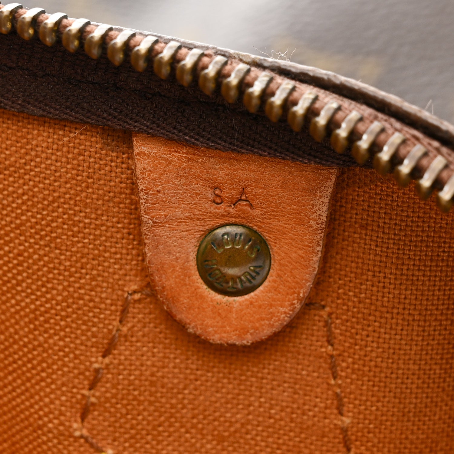 Louis Vuitton Monogram Speedy 40 7 of 19