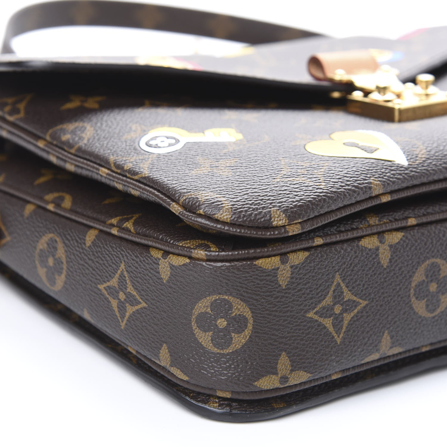 Louis Vuitton Monogram Love Lock Pochette Metis 7 of 8