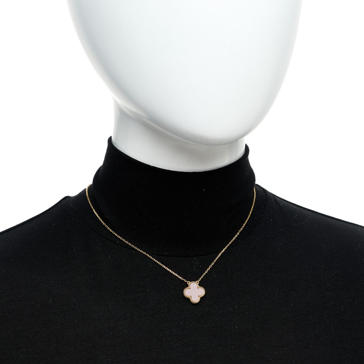 18K Yellow Gold Carnelian Vintage Alhambra Pendant Necklace