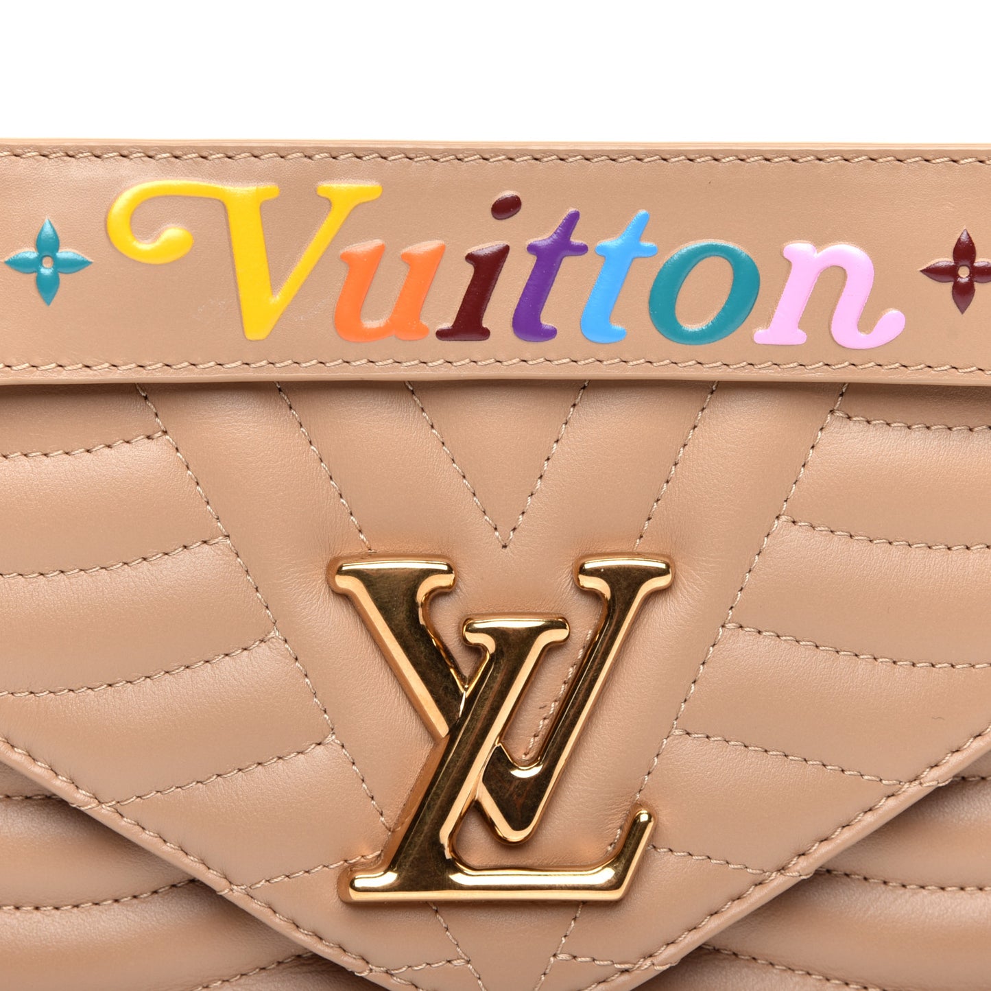 Calfskin New Wave Chain MM Noisette