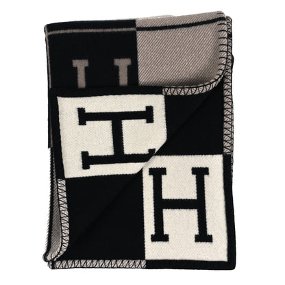 Hermes Wool Cashmere Avalon Signature Blanket Ecru Gris Fonce 2 of 3