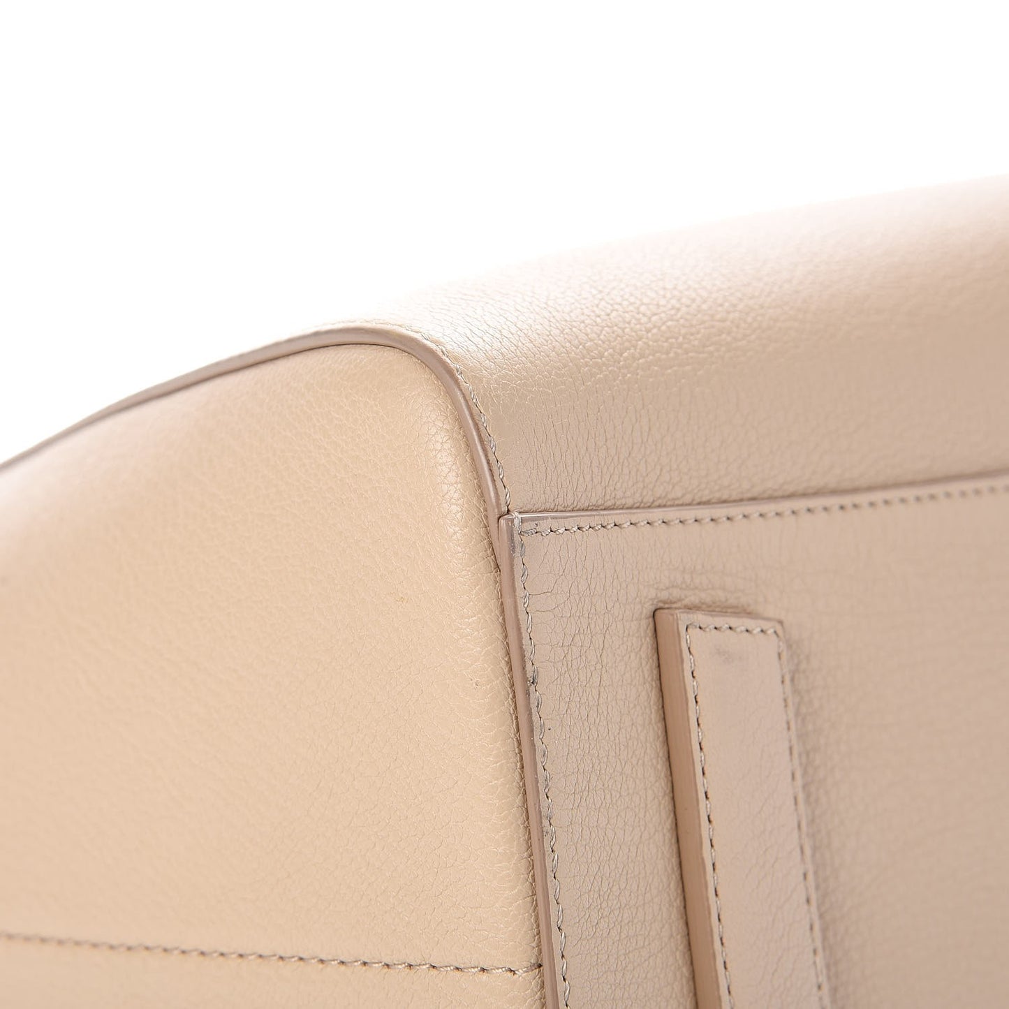 Sugar Goatskin Medium Antigona Skin